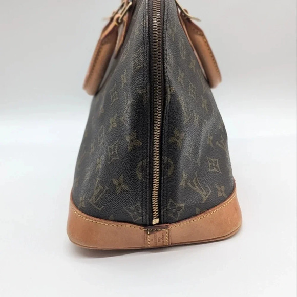 Louis Vuitton Monogram Canvas Alma PM - Picture 4 of 13